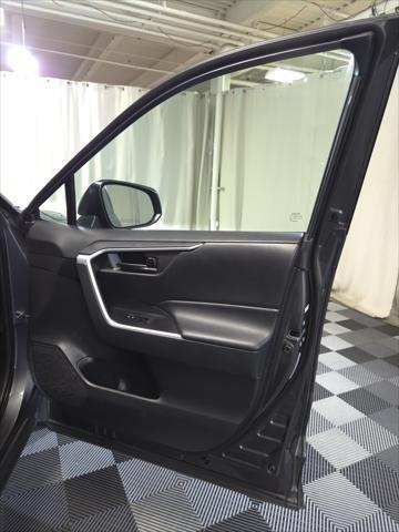 Photo of 2022 Magnetic Gray Metallic Toyota RAV4