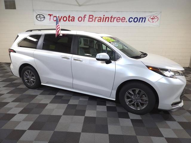 2023 Toyota Sienna