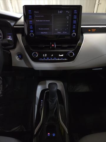 Photo of 2022 Red Toyota Corolla