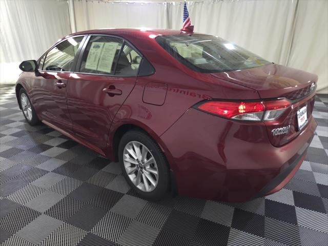 Photo of 2022 Red Toyota Corolla