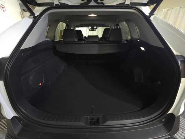 Photo of 2025 Pearl Toyota RAV4