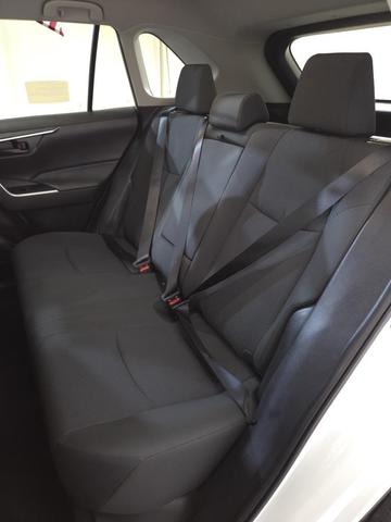 Photo of 2022 White Toyota RAV4
