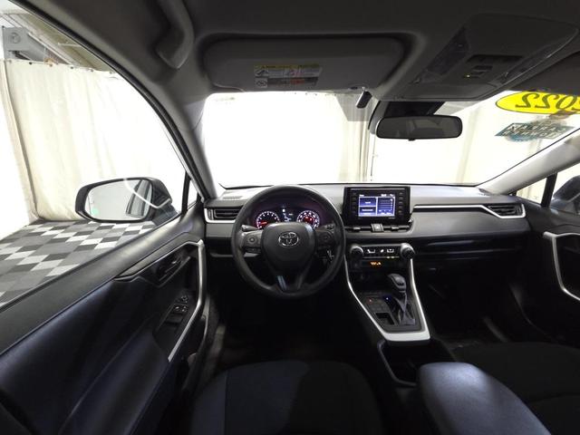 Photo of 2022 White Toyota RAV4