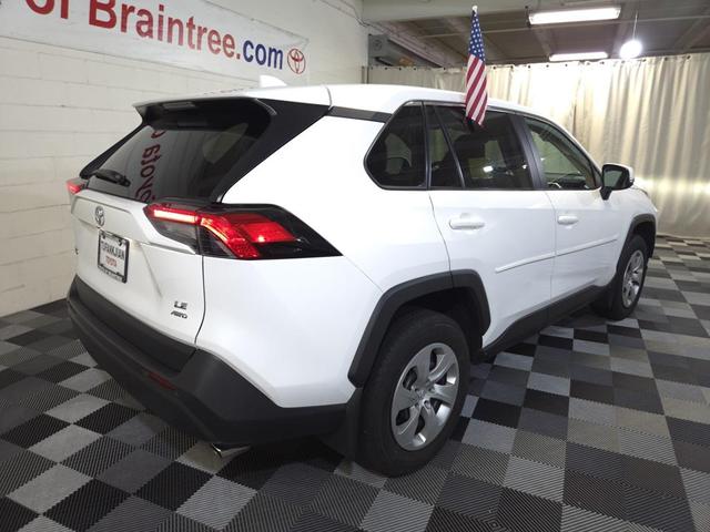 Photo of 2022 White Toyota RAV4