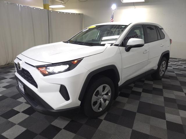 Photo of 2022 White Toyota RAV4