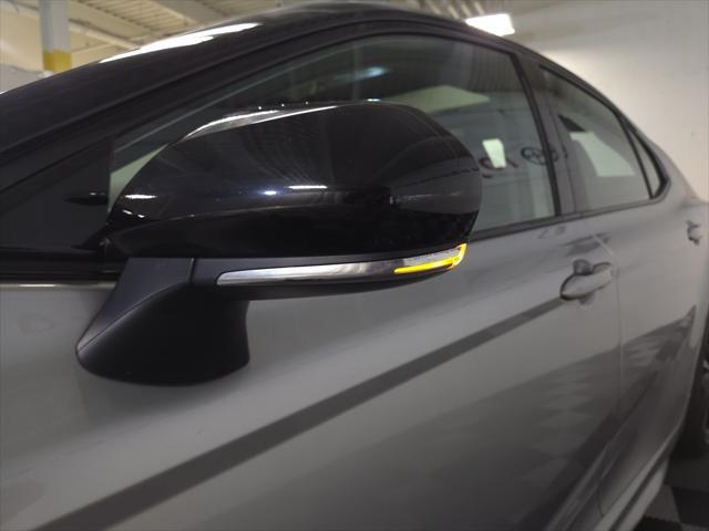 Photo of 2020 Celestial Silver/Midnight Black Metallic Toyota Camry