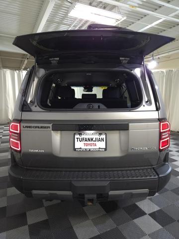 Photo of 2024 Meteor Shower Toyota Land Cruiser