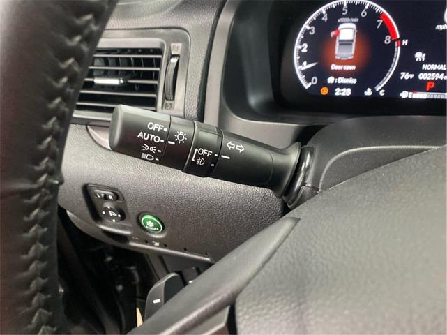 Photo of 2025 Gray Honda Ridgeline