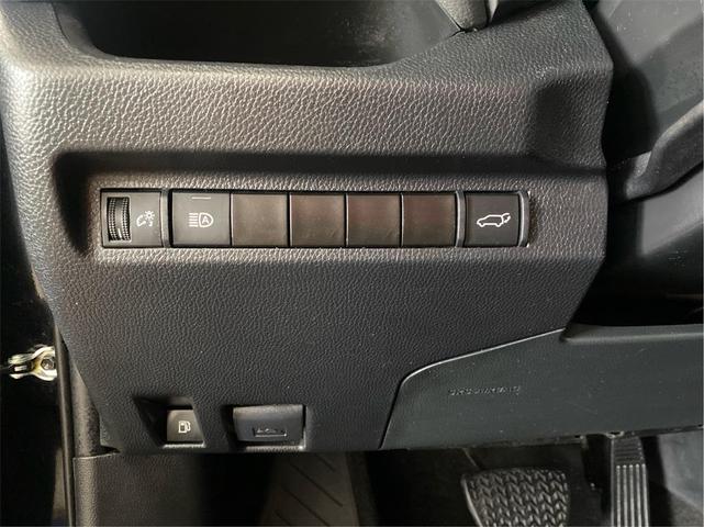 Photo of 2024 Midnight Black Metallic Toyota RAV4 Hybrid