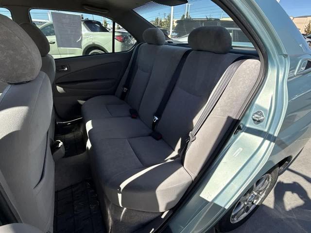 Photo of 2002 Aqua Ice Opalescent Toyota Prius