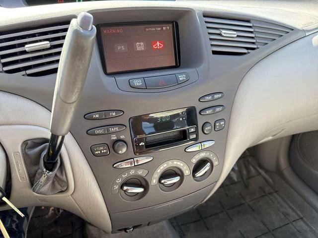 Photo of 2002 Aqua Ice Opalescent Toyota Prius