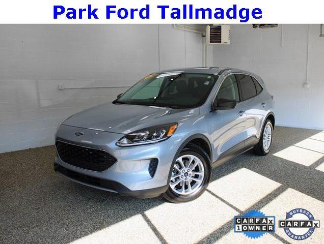 Photo of 2022 Iced Blue Silver Metallic Ford Escape