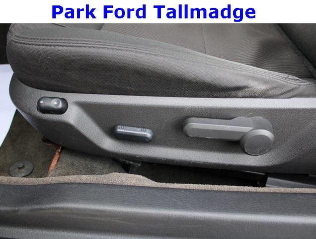 Photo of 2014 Black Ford Mustang