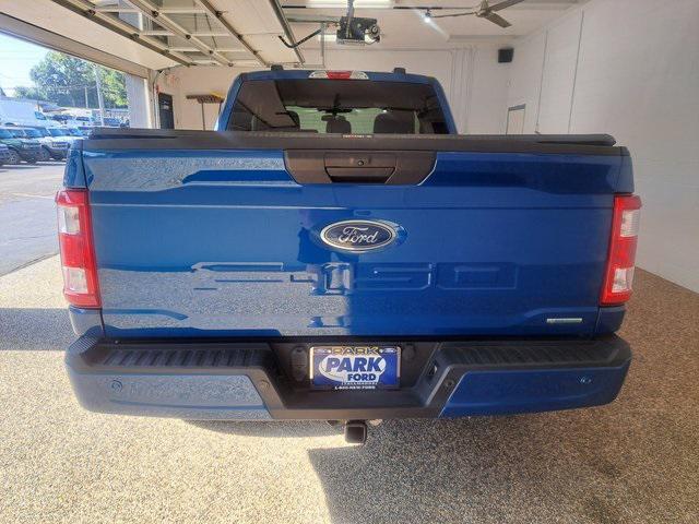 Photo of 2022 Atlas Blue Metallic Ford F-150
