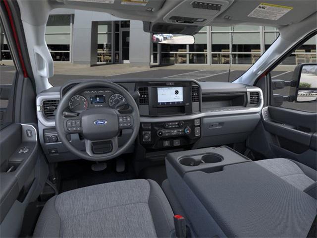 Photo of 2025 Race Red Ford F-350