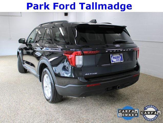 Photo of 2025 Agate Black Metallic Ford Explorer