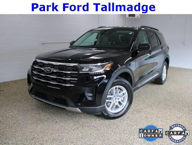 Photo of 2025 Agate Black Metallic Ford Explorer