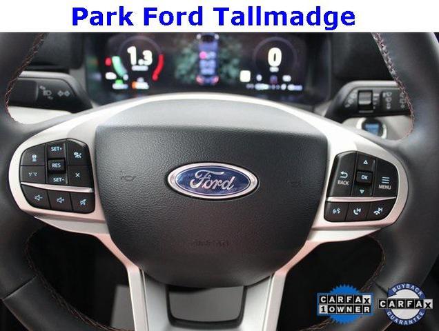 Photo of 2025 Agate Black Metallic Ford Explorer