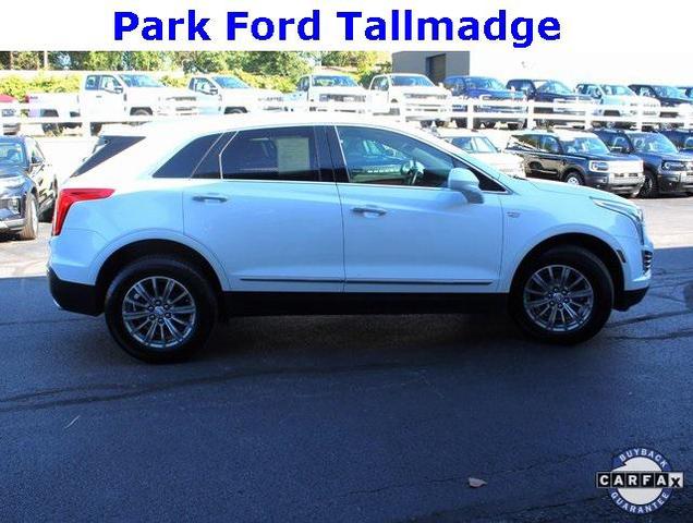 Photo of 2019 Crystal White Tricoat Cadillac XT5