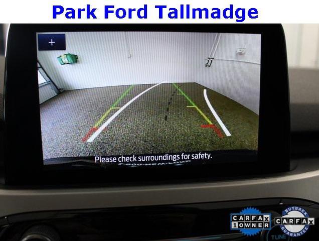 Photo of 2022 Oxford White Ford Escape