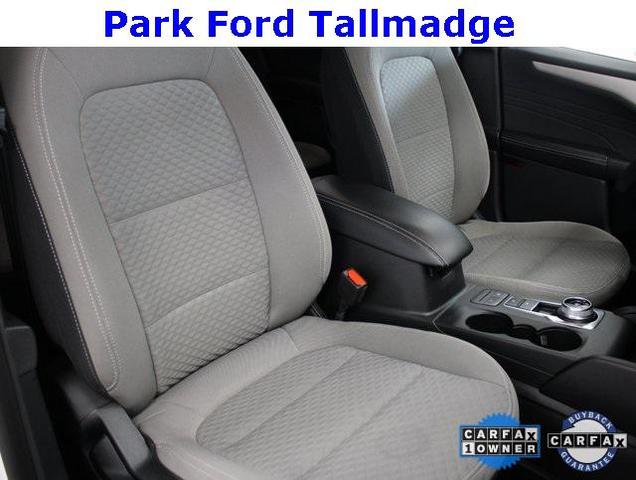 Photo of 2022 Oxford White Ford Escape