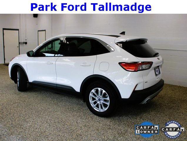 Photo of 2022 Oxford White Ford Escape