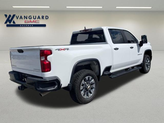 Photo of 2023 Summit White Chevrolet Silverado 2500