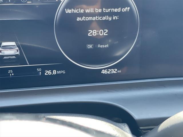 Photo of 2024 Steel Gray Kia Seltos