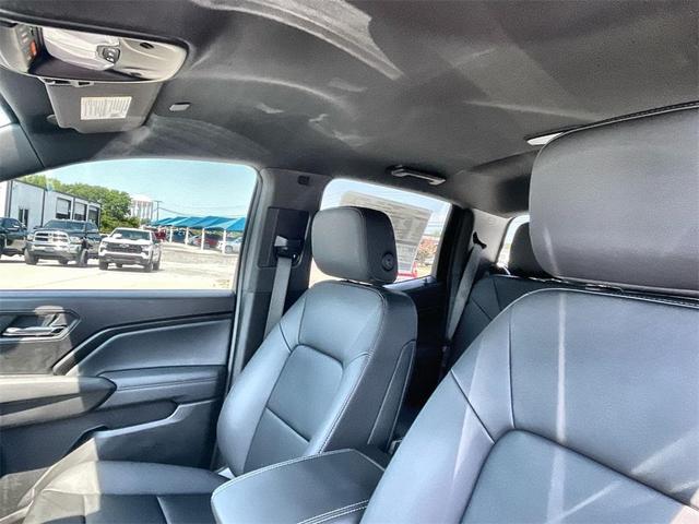 Photo of 2025 Summit White GMC Canyon