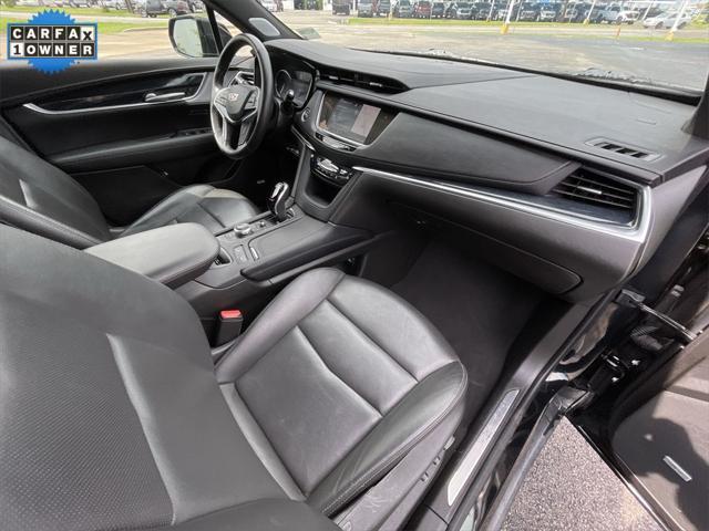 Photo of 2024 Stellar Black Metallic Cadillac XT5