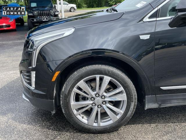 Photo of 2024 Stellar Black Metallic Cadillac XT5