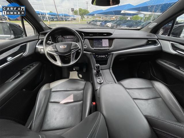 Photo of 2024 Stellar Black Metallic Cadillac XT5