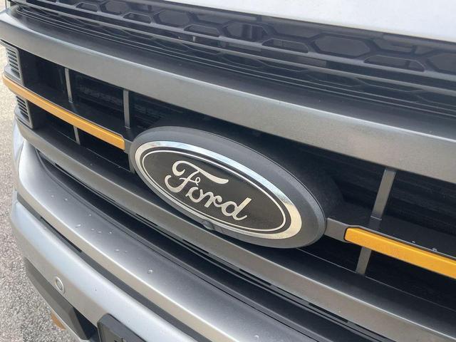 Photo of 2022 Iconic Silver Metallic Ford F-150