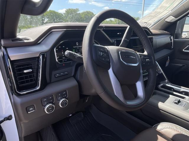 Photo of 2025 Summit White GMC Sierra 2500