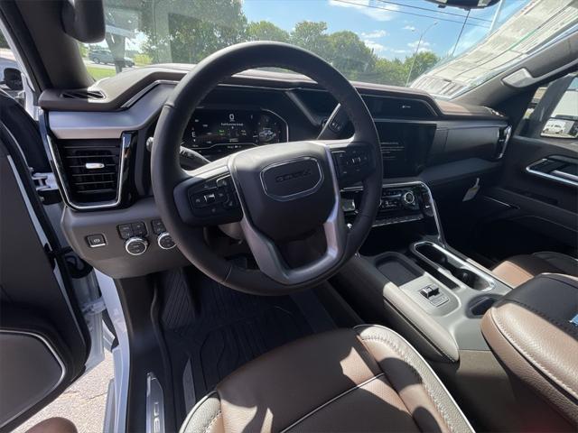 Photo of 2025 Summit White GMC Sierra 2500