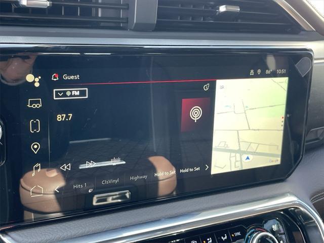 Photo of 2025 Summit White GMC Sierra 2500