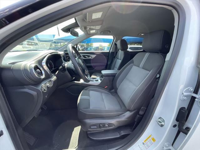 Photo of 2024 Summit White Chevrolet Blazer
