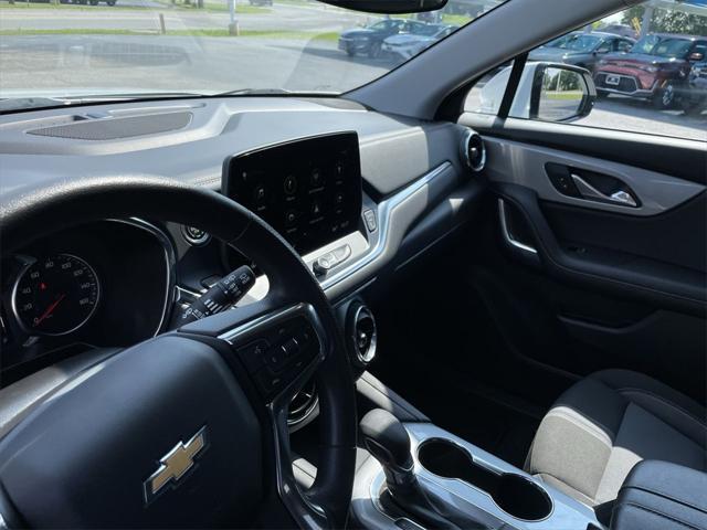 Photo of 2024 Summit White Chevrolet Blazer