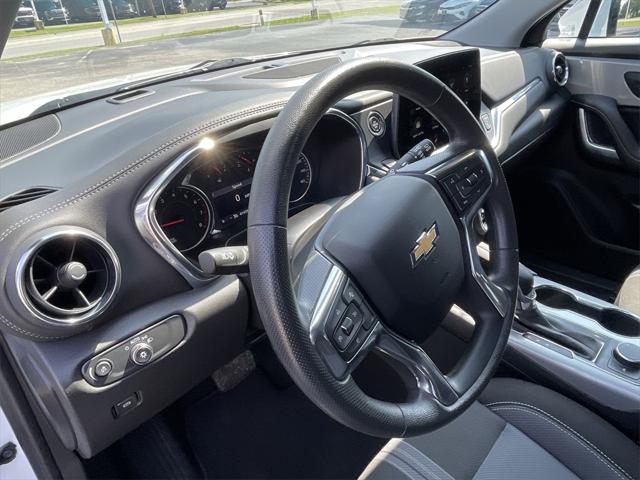 Photo of 2024 Summit White Chevrolet Blazer