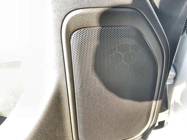 Photo of 2025 Summit White GMC Sierra 2500