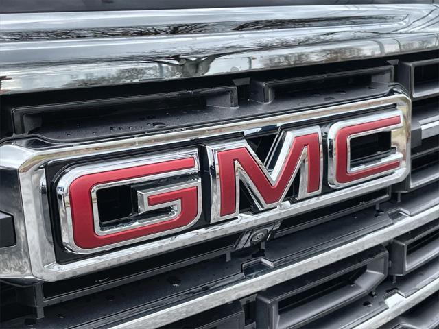 Photo of 2025 Ebony Twilight Metallic GMC Acadia