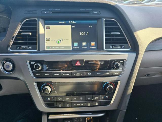 Photo of 2015 Shale Gray Metallic Hyundai SONATA