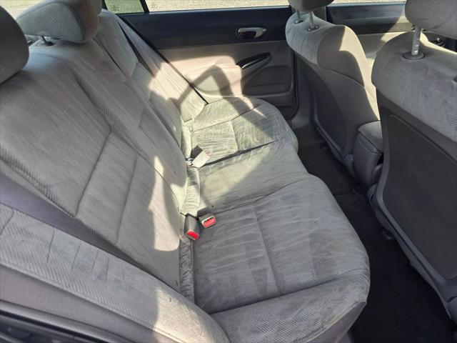 Photo of 2010 Gray Honda Civic