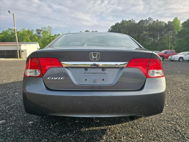 Photo of 2010 Gray Honda Civic