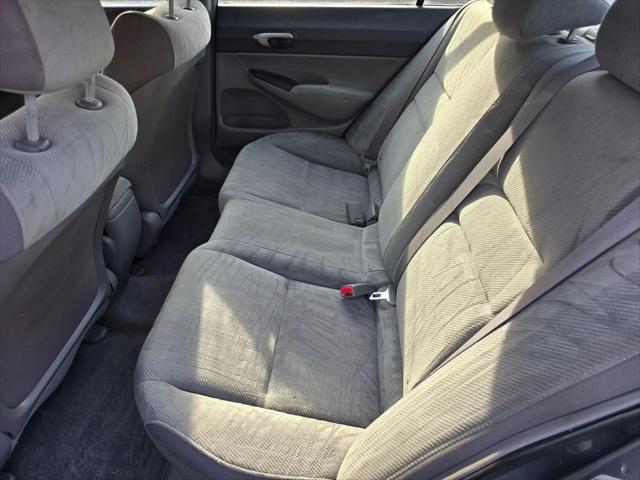 Photo of 2010 Gray Honda Civic