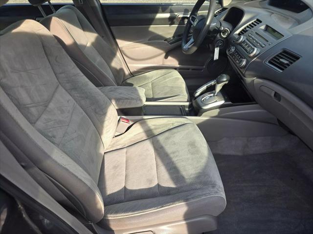 Photo of 2010 Gray Honda Civic
