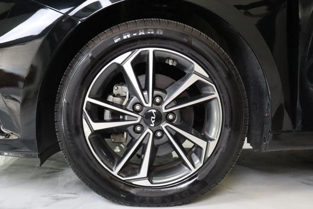 Photo of 2023 Aurora Black Kia Forte