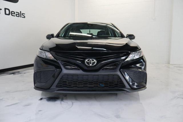 Photo of 2021 Midnight Black Metallic Toyota Camry