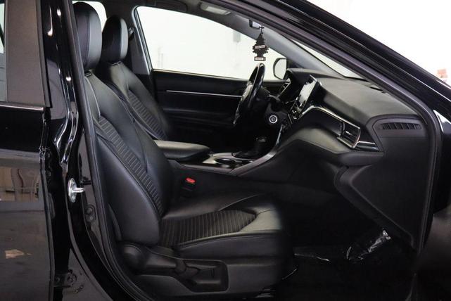 Photo of 2021 Midnight Black Metallic Toyota Camry