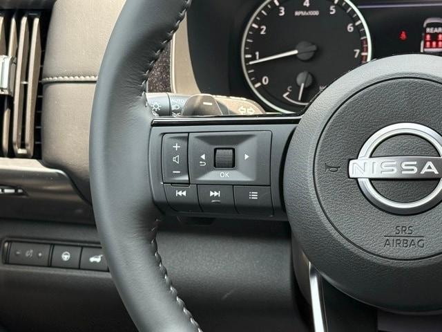Photo of 2025 Black Nissan Pathfinder